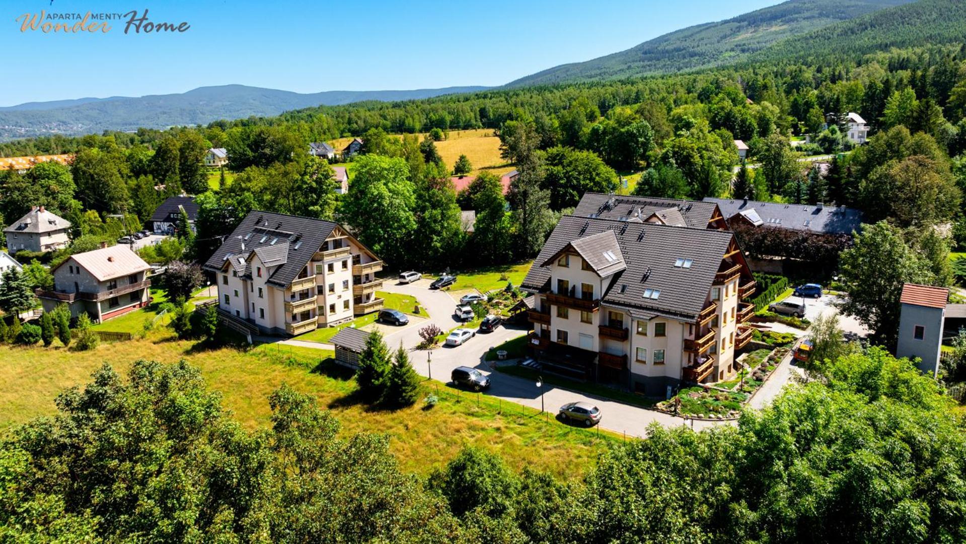 Wonder Home - Apartamenty W Spokojnej Okolicy, Z Widokiem Na Gory Karpacz Bagian luar foto