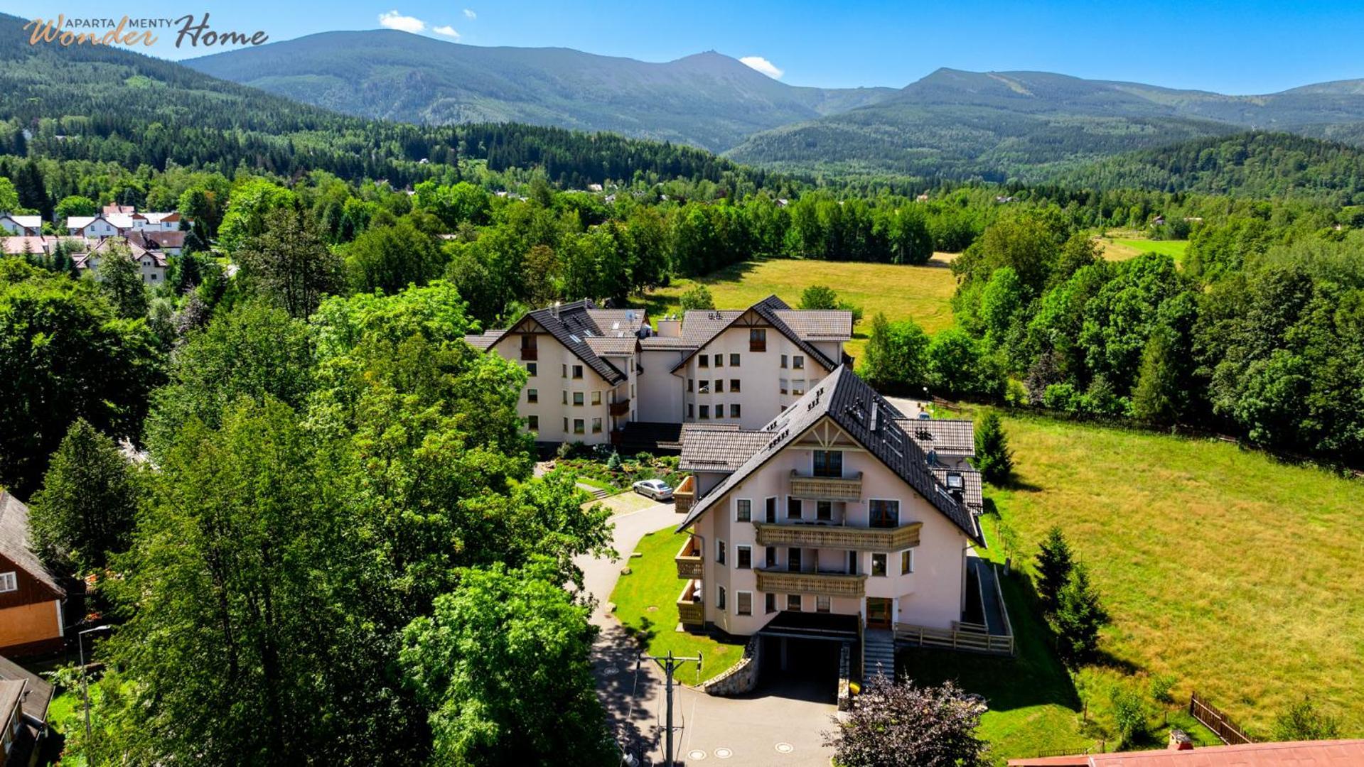 Wonder Home - Apartamenty W Spokojnej Okolicy, Z Widokiem Na Gory Karpacz Bagian luar foto